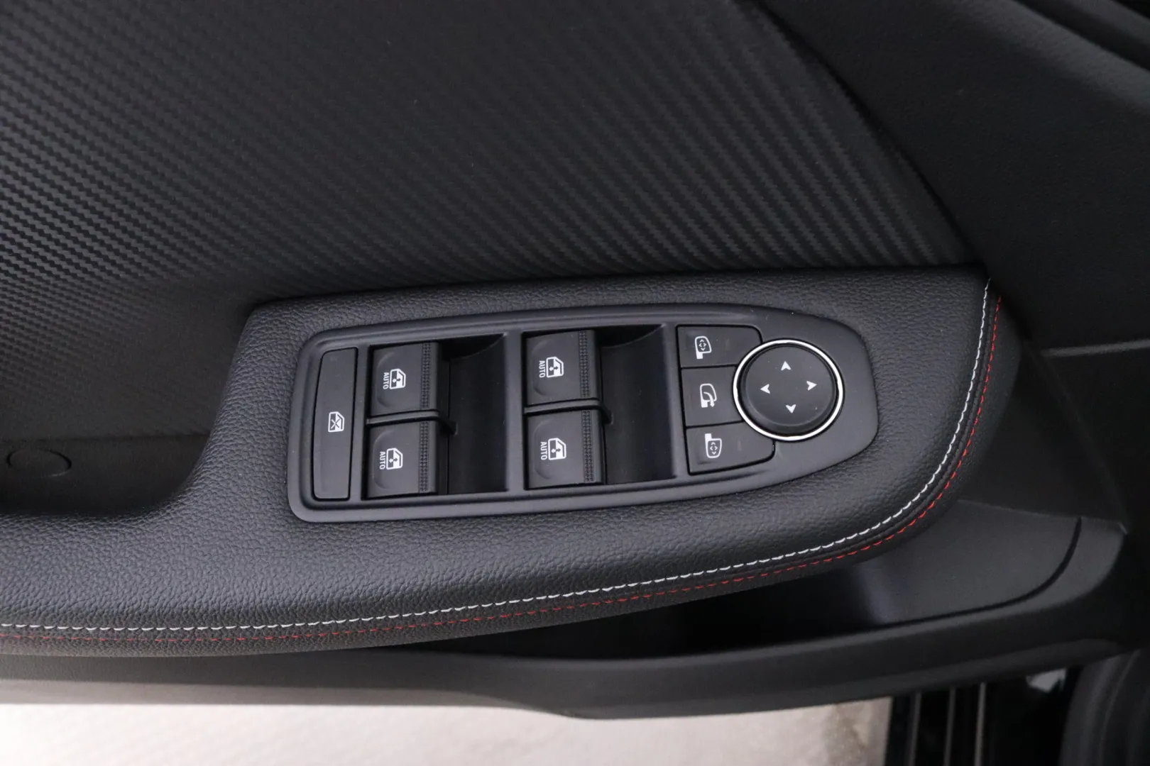 RENAULT Clio JMK-994 carousel image