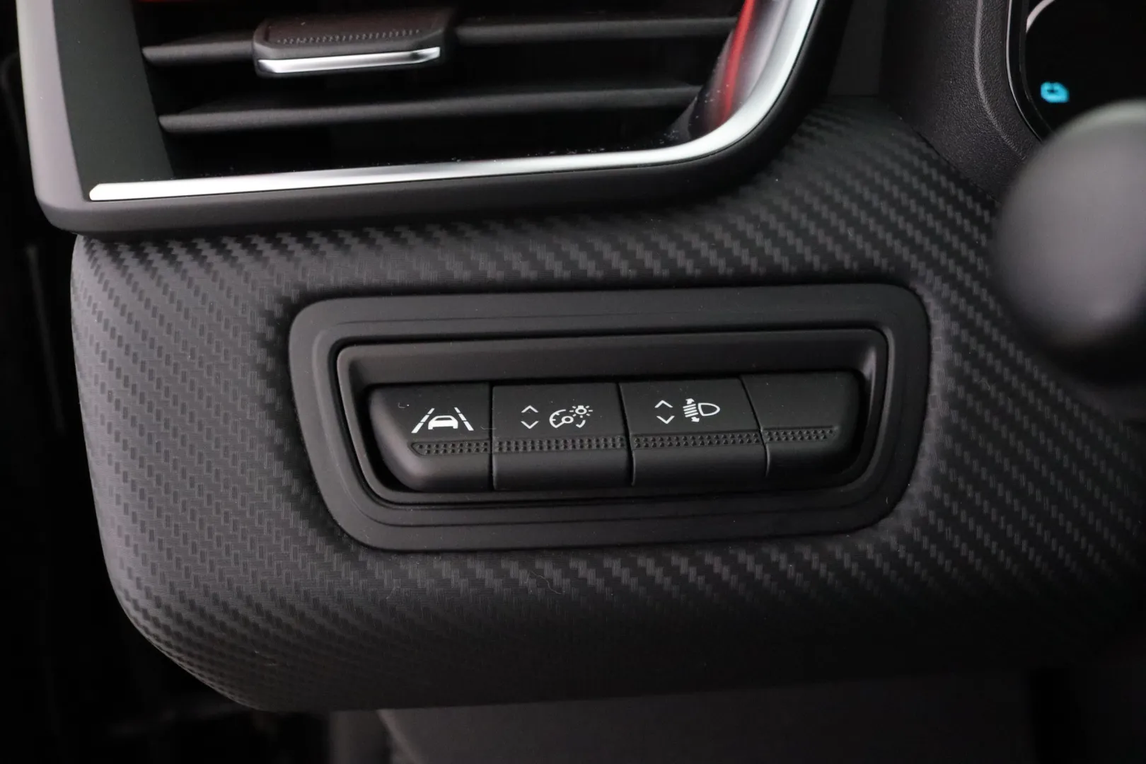 RENAULT Clio JMK-994 carousel image