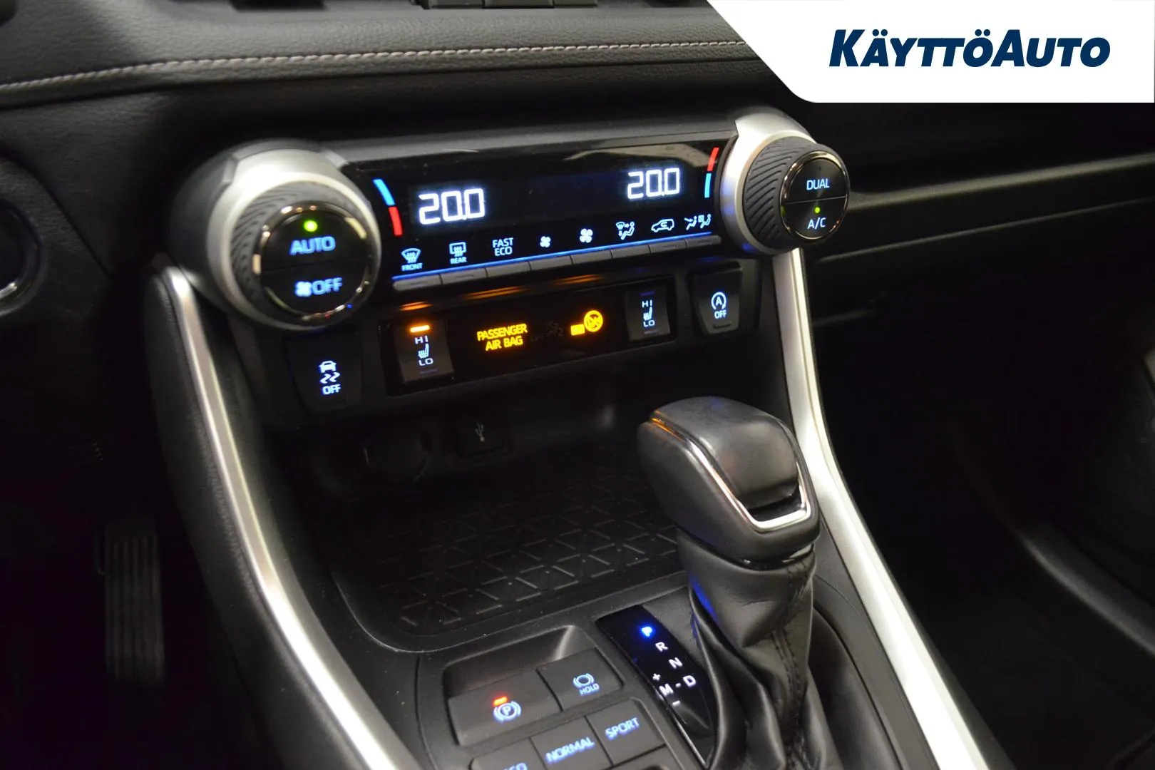 TOYOTA RAV4 NMH-251 carousel image