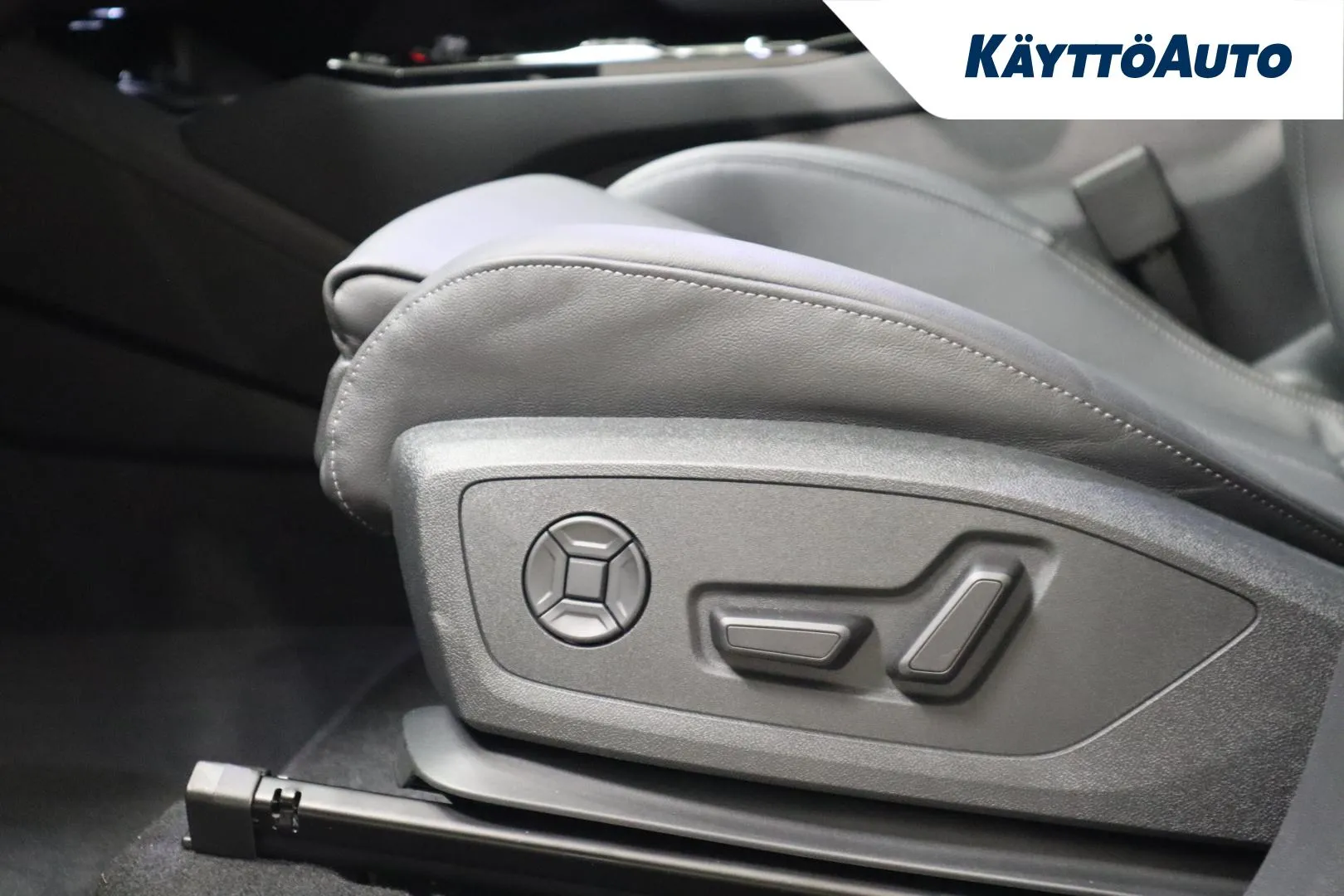 Audi Q6 e-tron LTL-561 carousel image