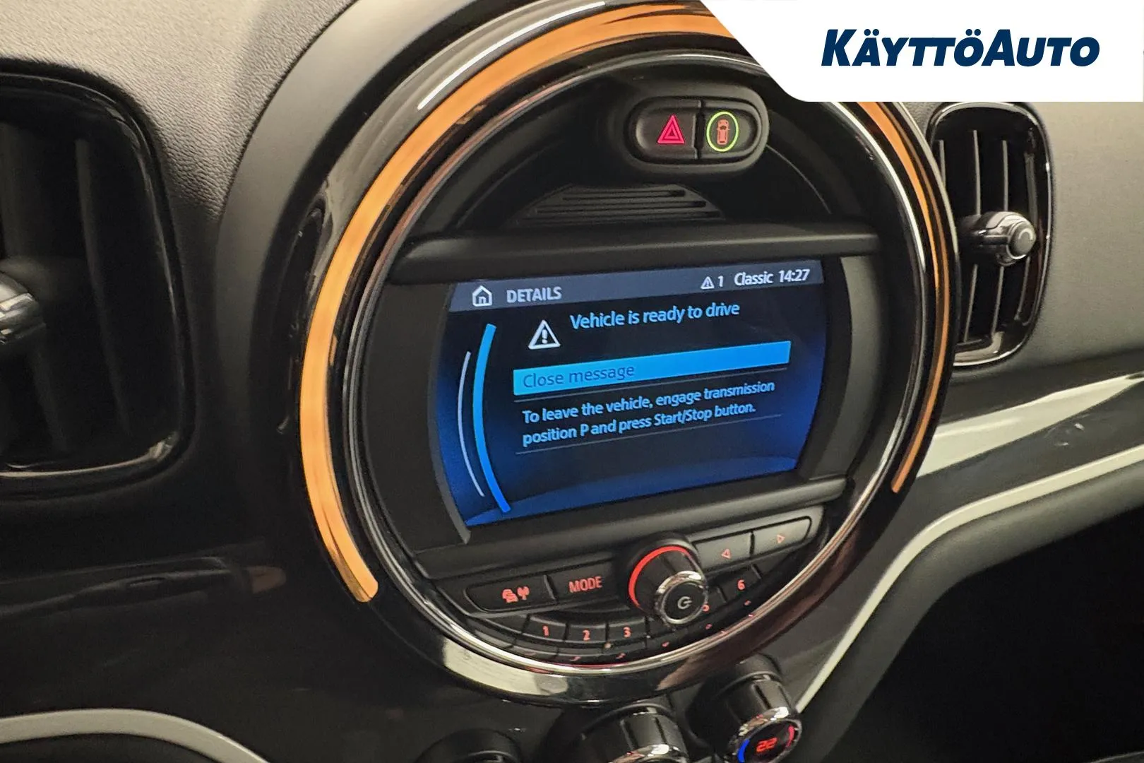 MINI Countryman VZY-167 carousel image