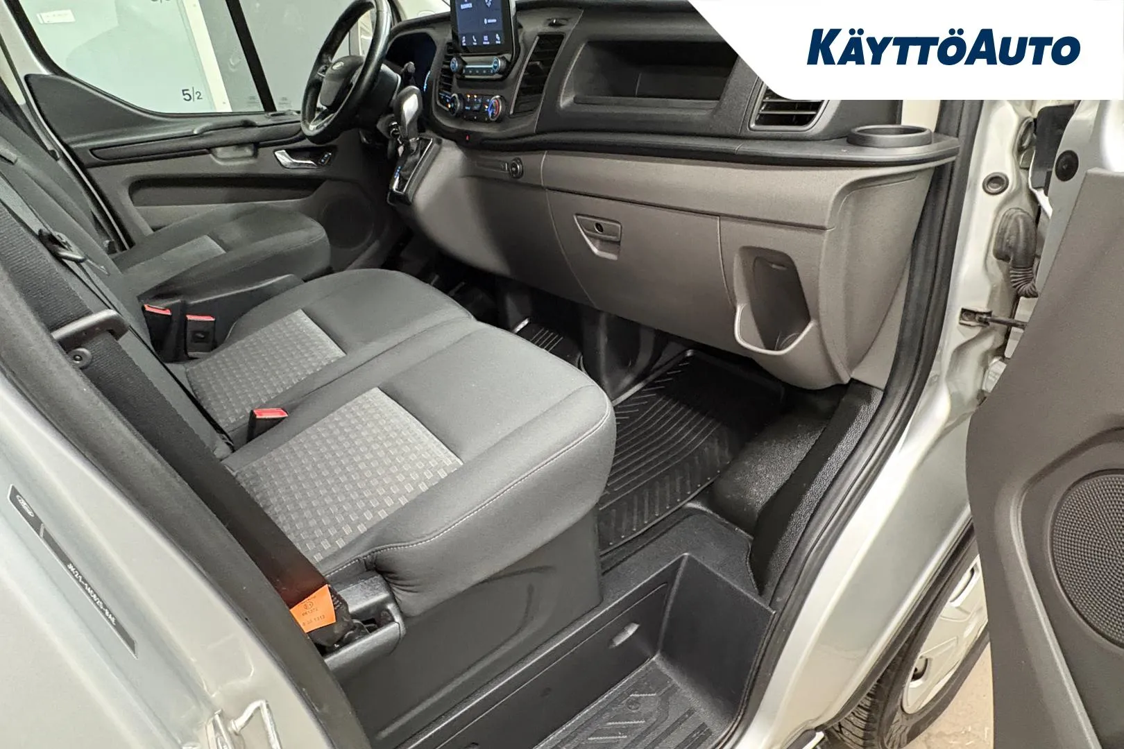 FORD Transit Custom ION-202 carousel image