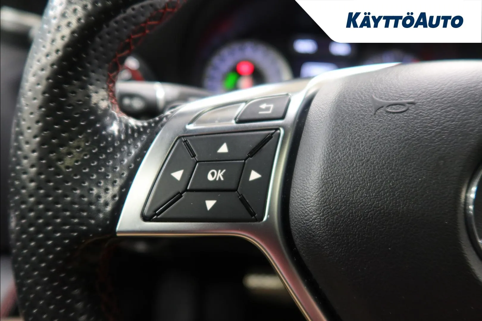 MERCEDES-BENZ A SYT-901 carousel image