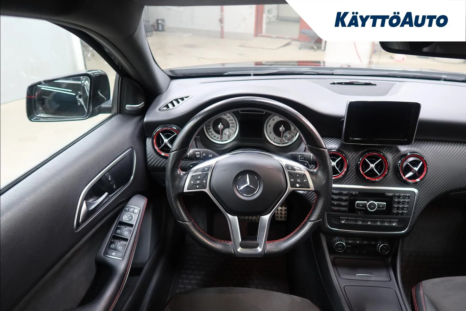 MERCEDES-BENZ A SYT-901 carousel image