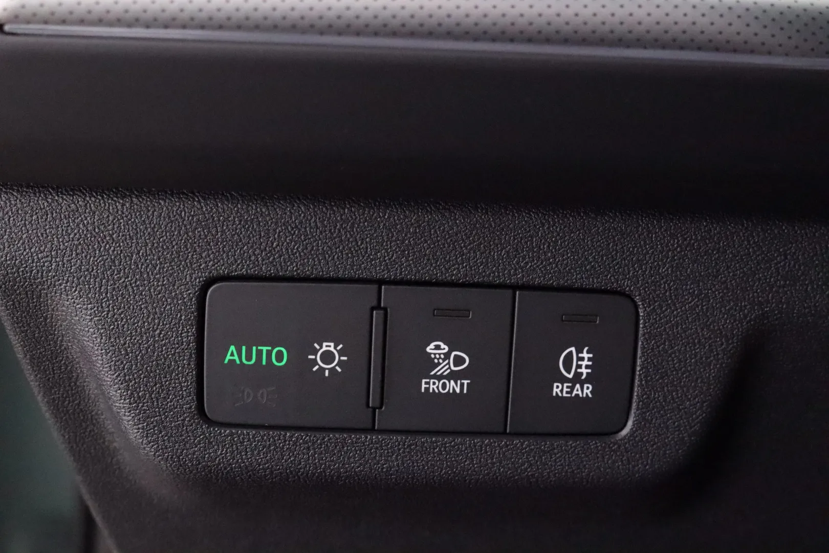 Audi Q3 LTN-261 carousel image