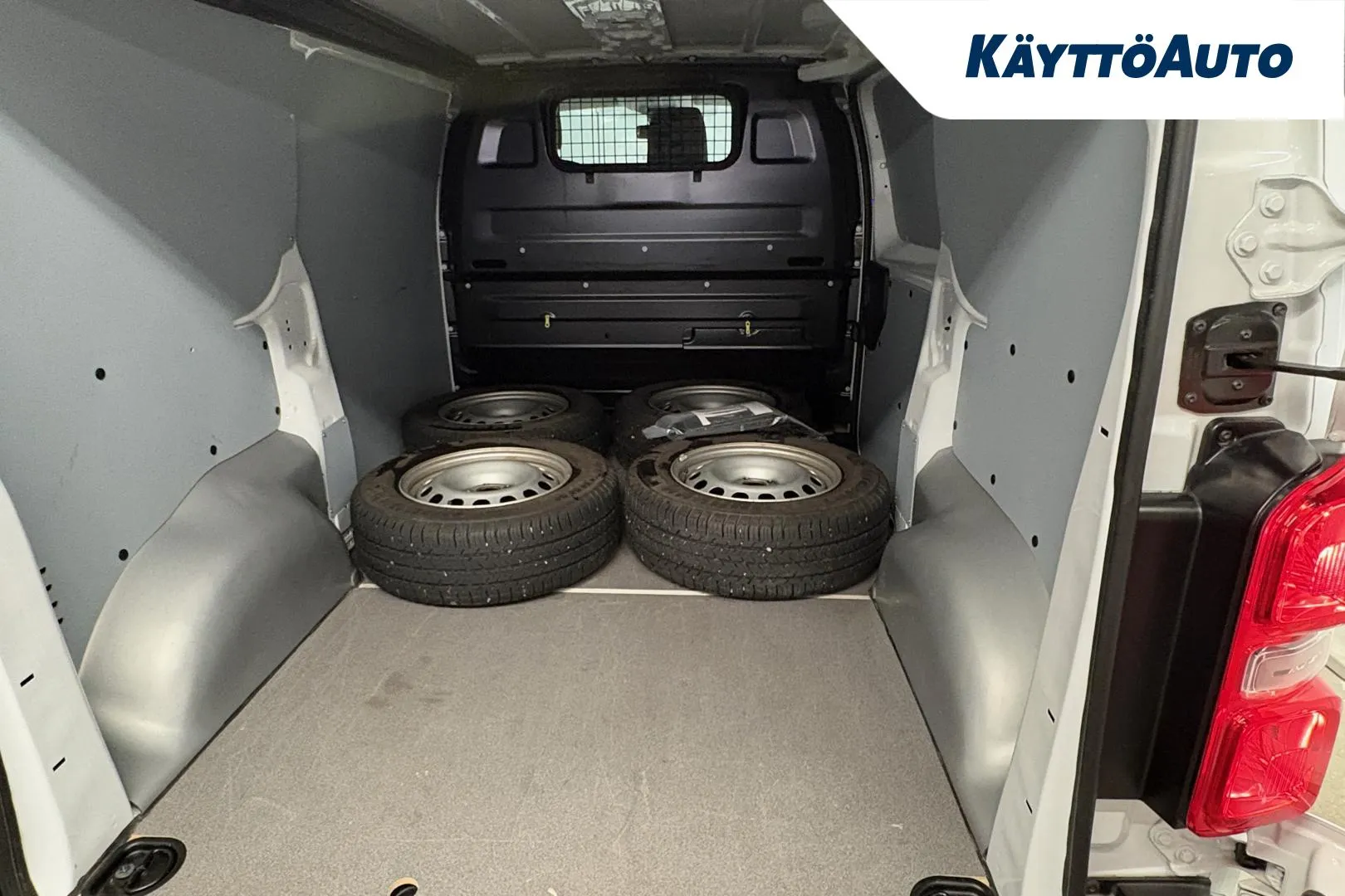 TOYOTA Proace YXT-767 carousel image