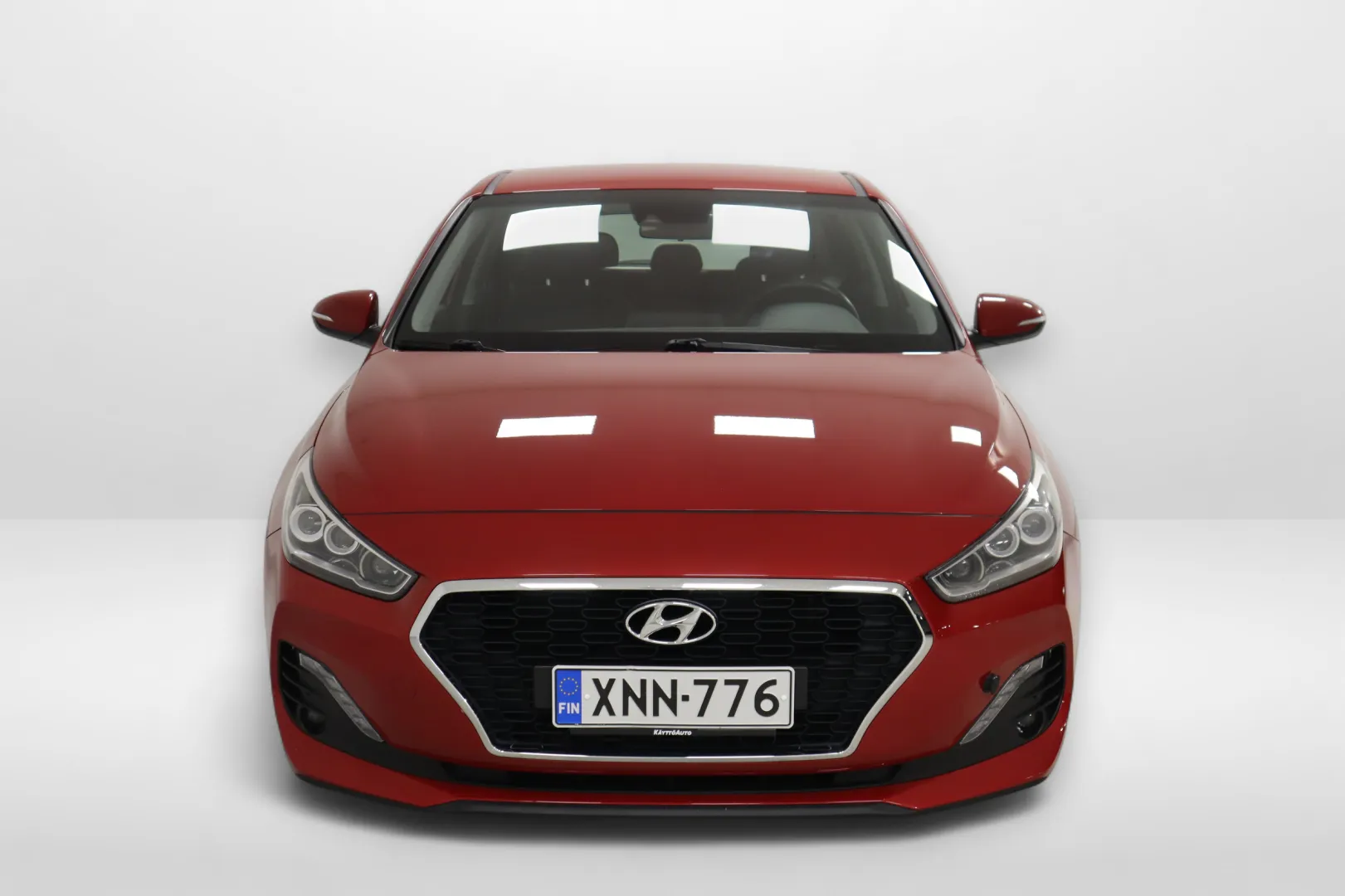 HYUNDAI i30 Hatchback XNN-776 carousel image
