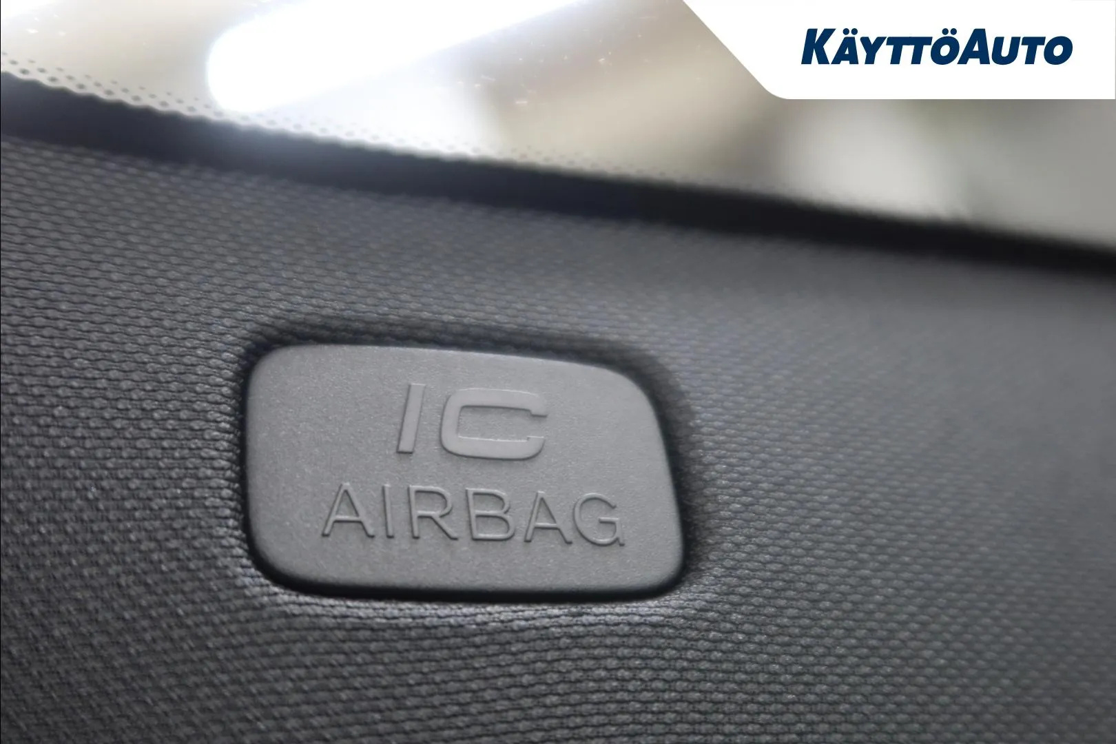 Volvo EX30 FSS-768 carousel image