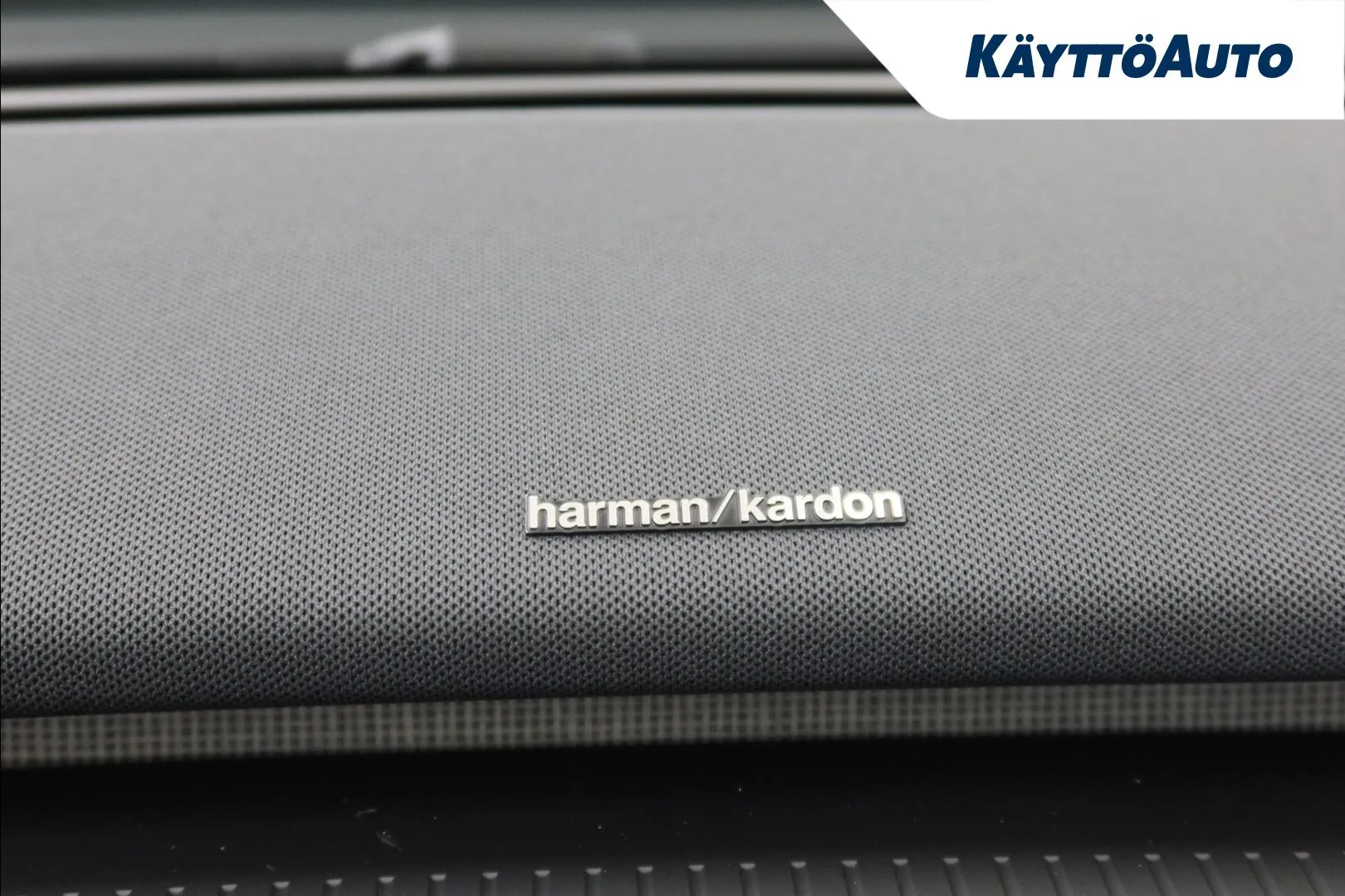 Volvo EX30 FSS-768 carousel image