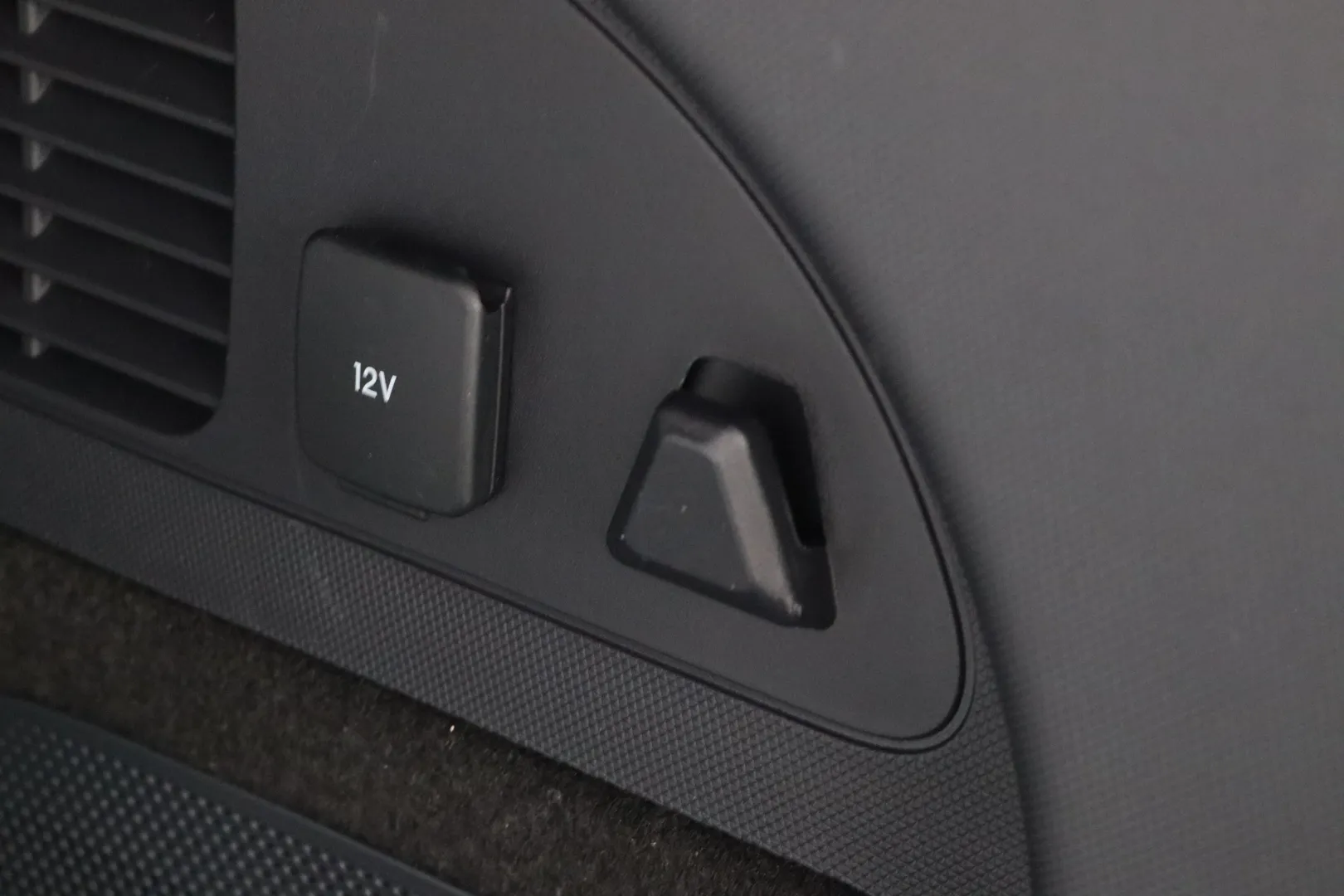 FORD Mustang Mach-E CRP-159 carousel image