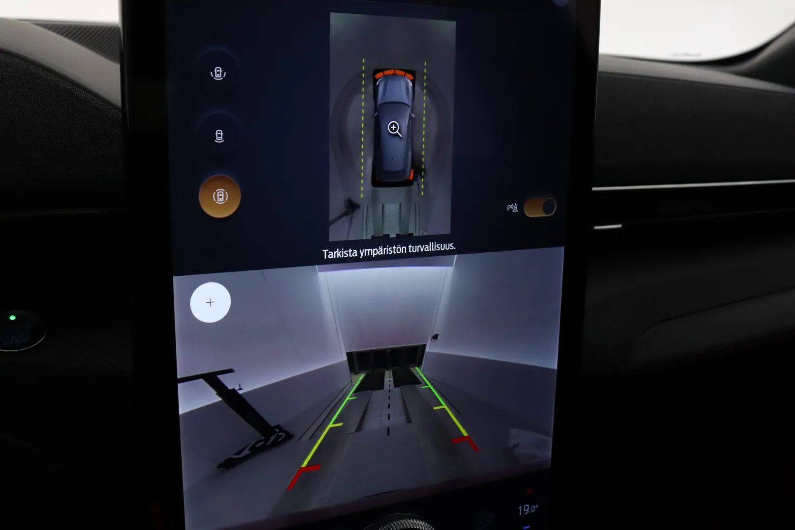 FORD Mustang Mach-E CRP-159 carousel image