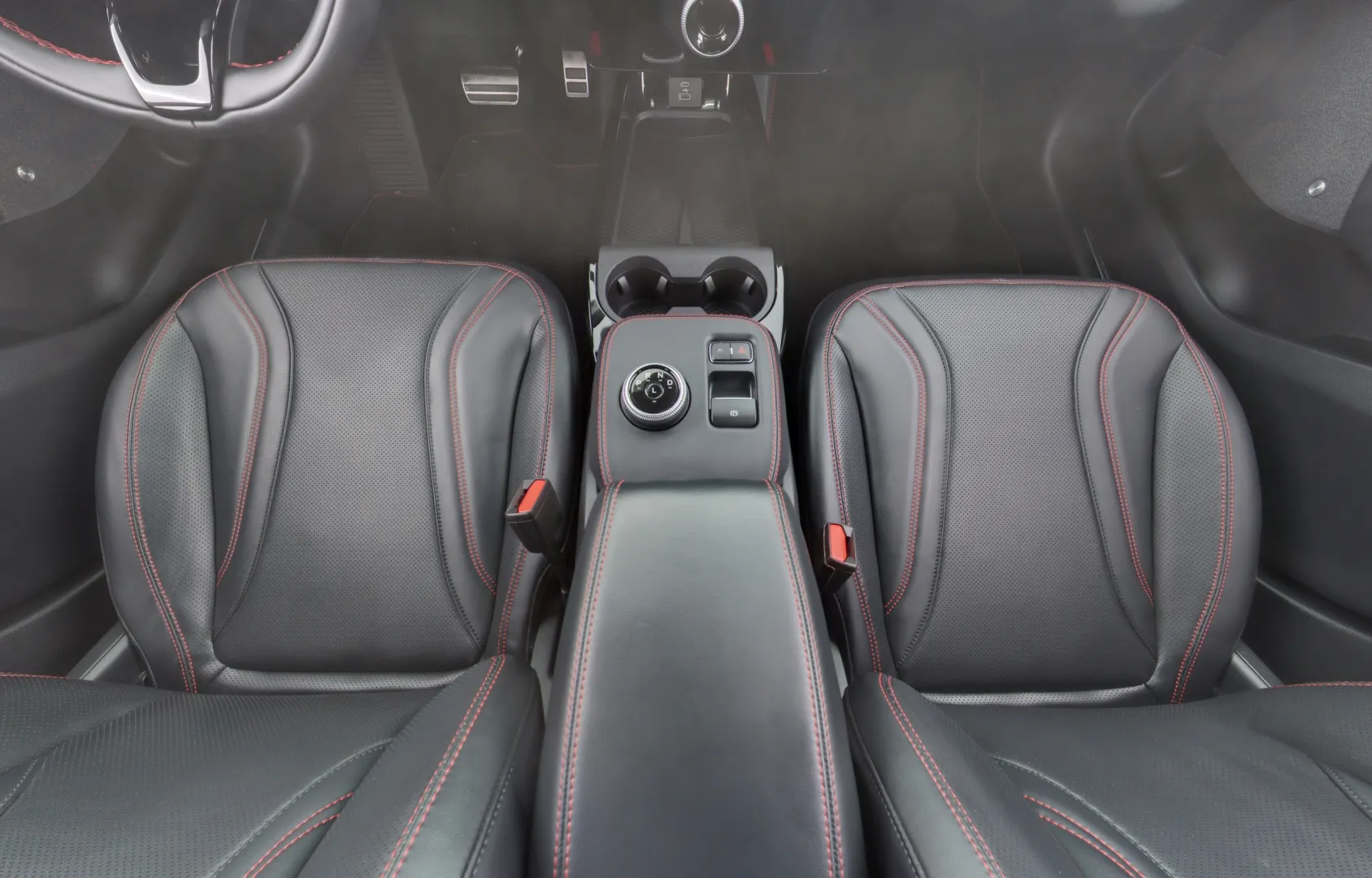 FORD Mustang Mach-E CRP-159 carousel image