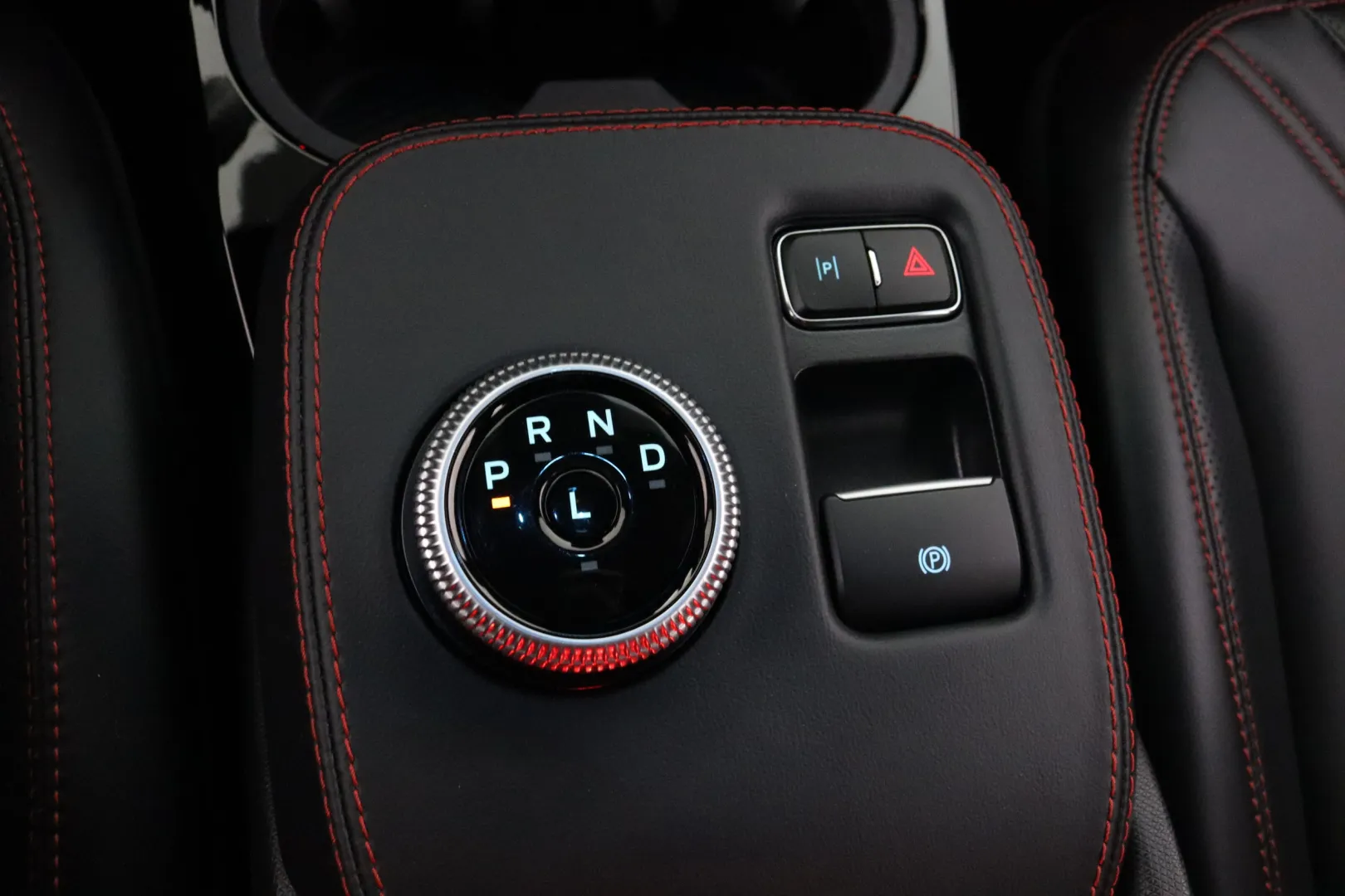 FORD Mustang Mach-E CRP-159 carousel image