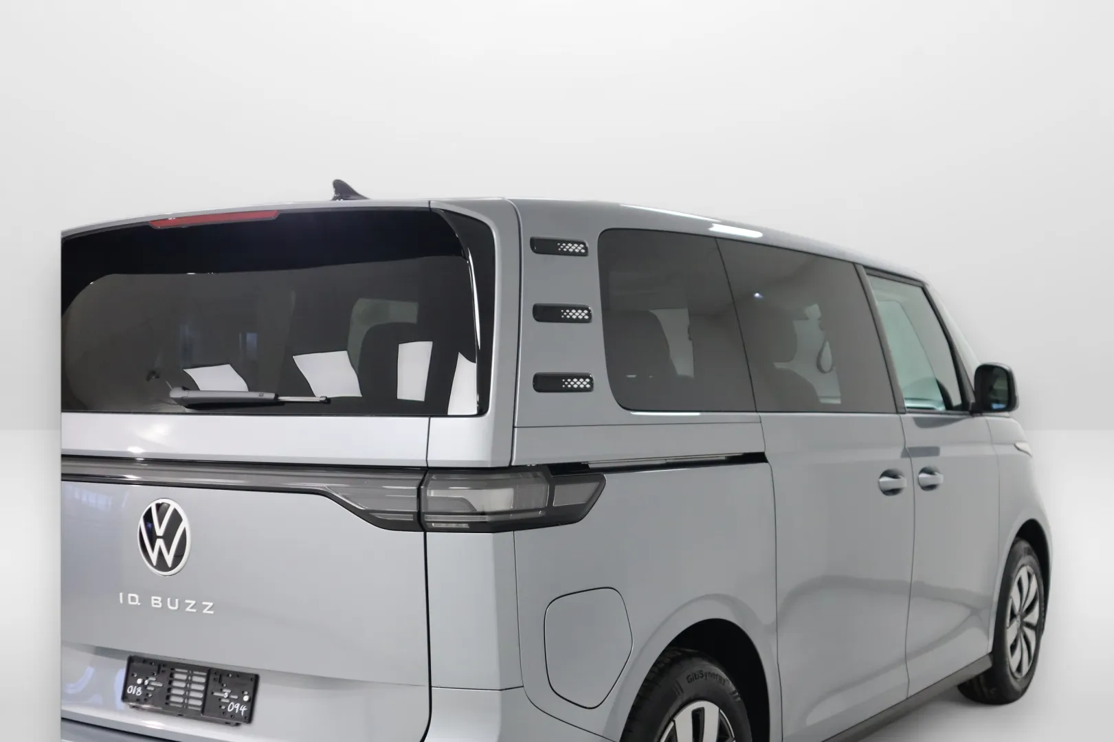 Volkswagen ID. Buzz MRO-481 carousel image