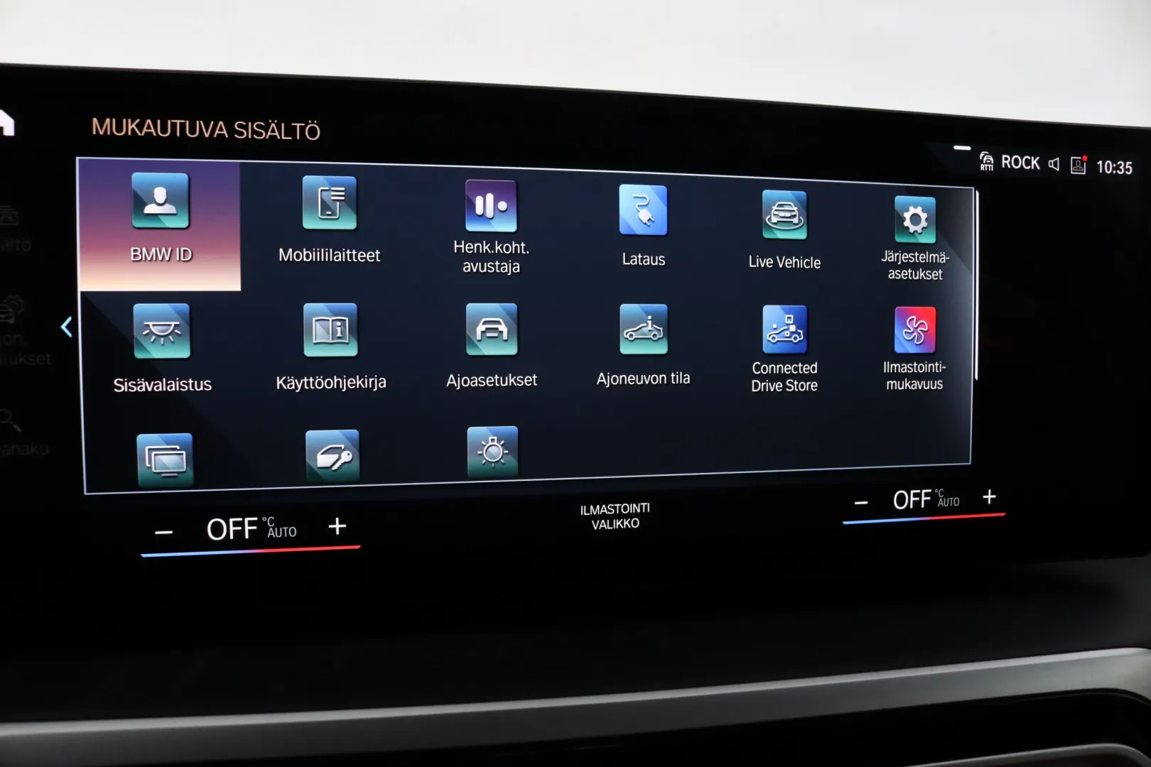 BMW i4 YMA-569 carousel image