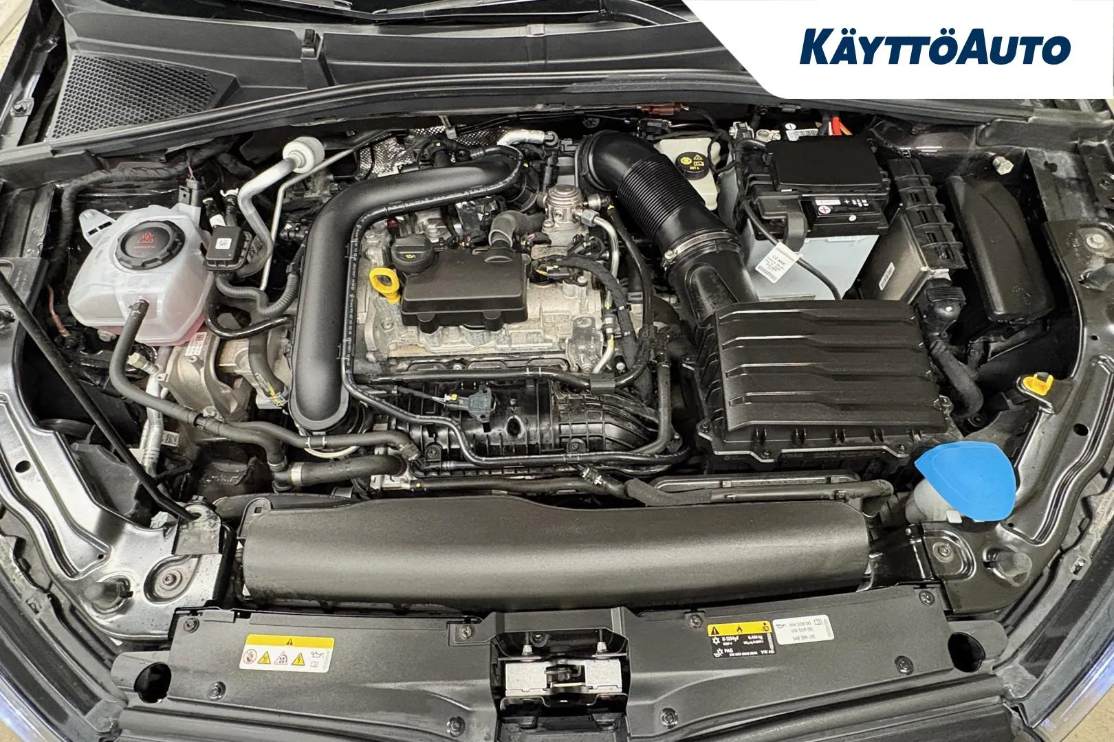 SKODA Fabia KVE-609 carousel image