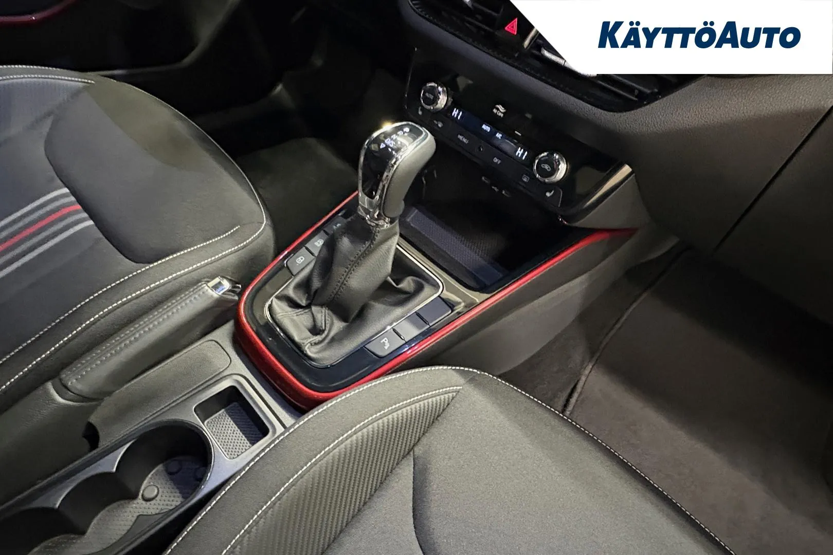 SKODA Fabia KVE-609 carousel image