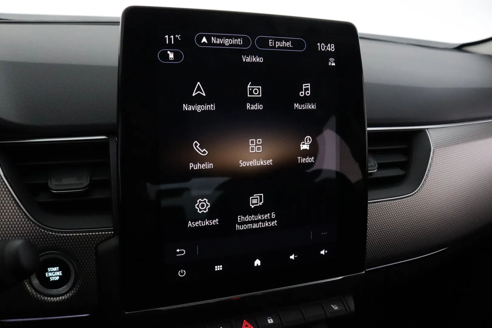 Renault Arkana MOC-928 carousel image