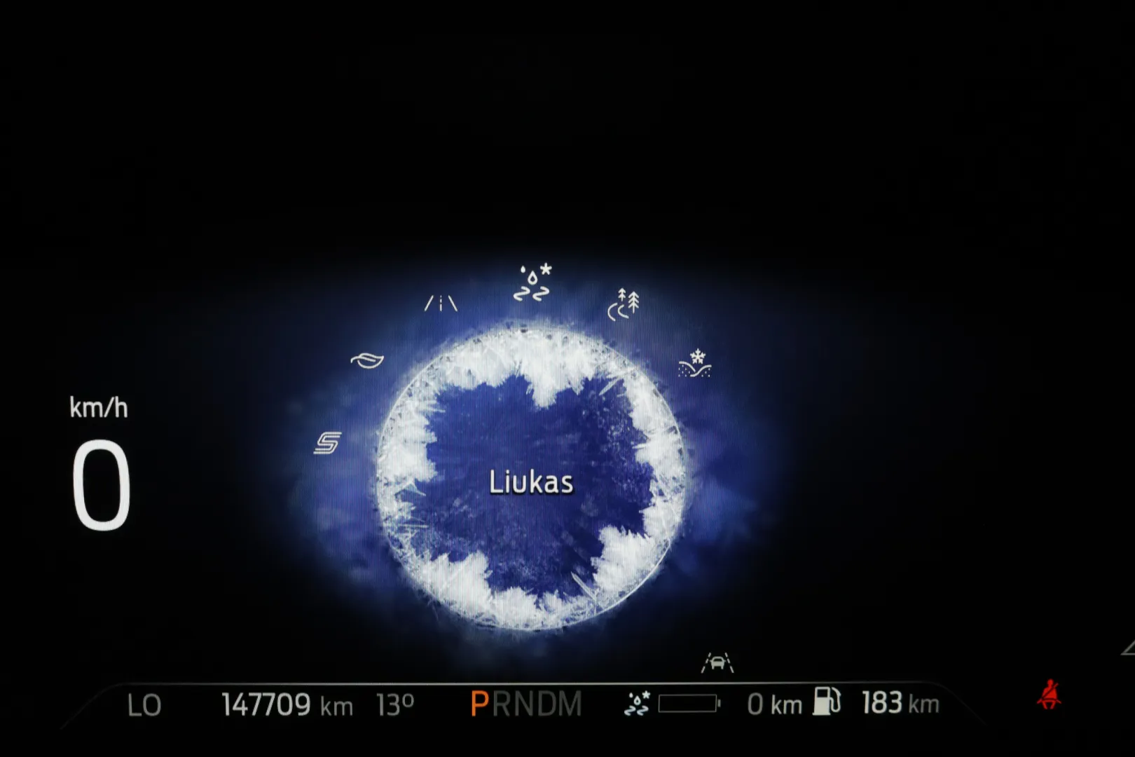 FORD Explorer KUH-707 carousel image