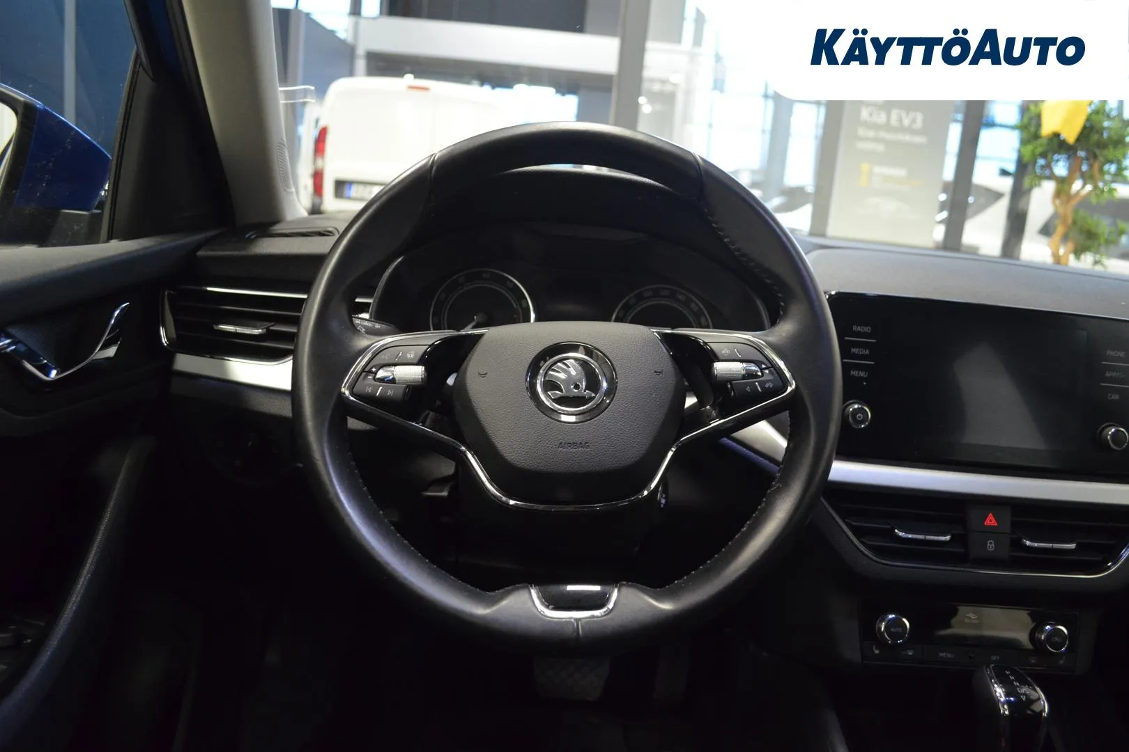 SKODA Kamiq CRO-410 carousel image