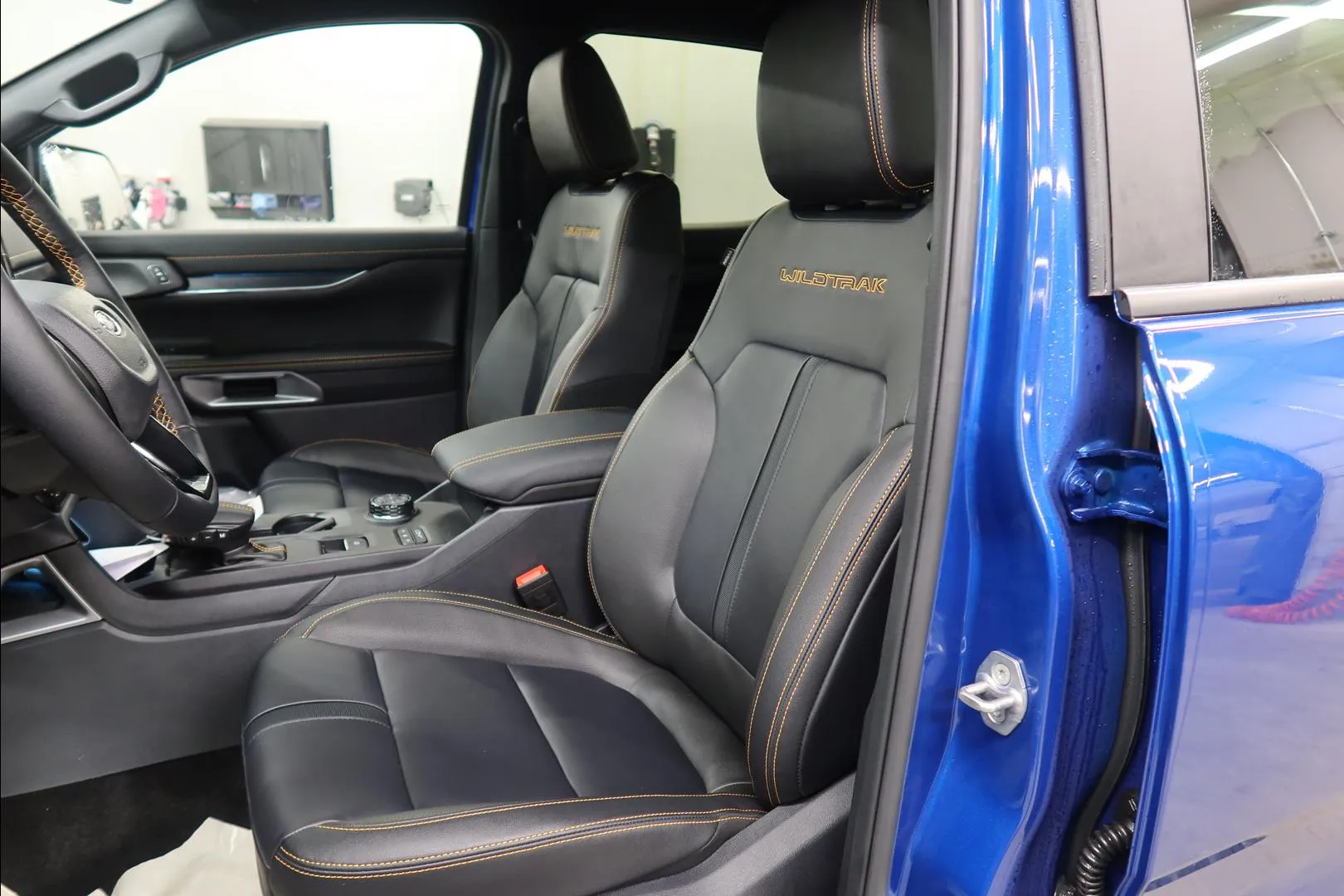 Ford Ranger JON-155 carousel image