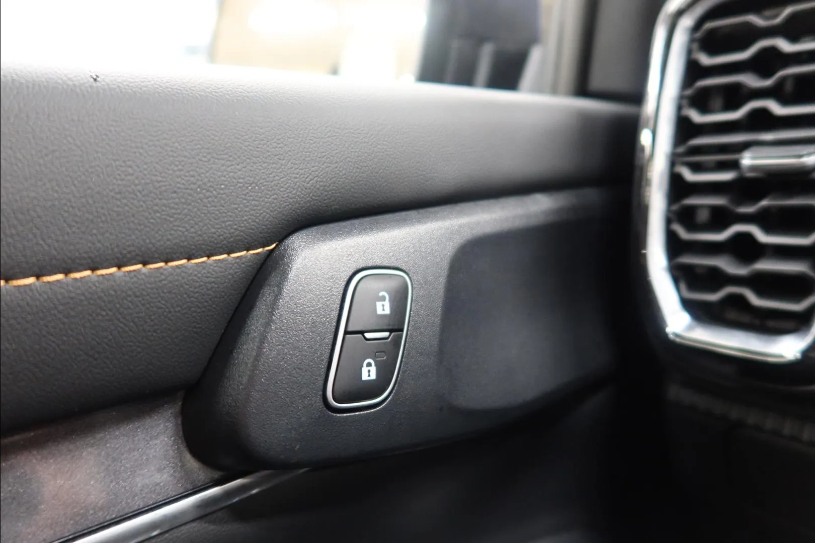 Ford Ranger JON-155 carousel image