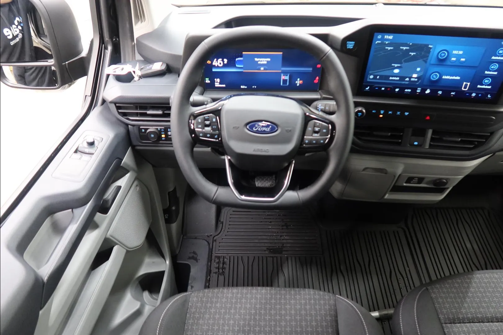 Ford Transit Custom JOI-169 carousel image