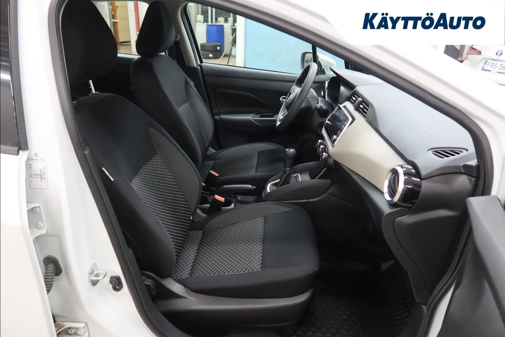 Nissan Micra SOT-453 carousel image