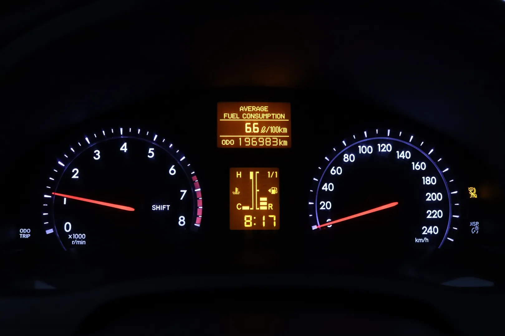 TOYOTA Avensis CTK-959 carousel image