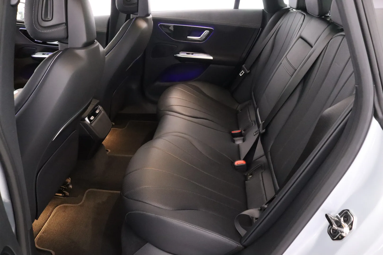 MERCEDES-BENZ EQE RXJ-976 carousel image