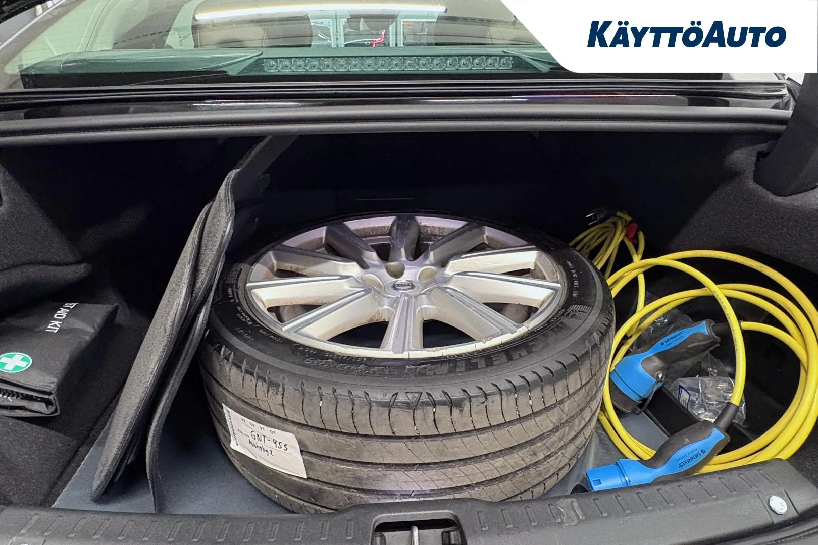 VOLVO S90 GNT-455 carousel image