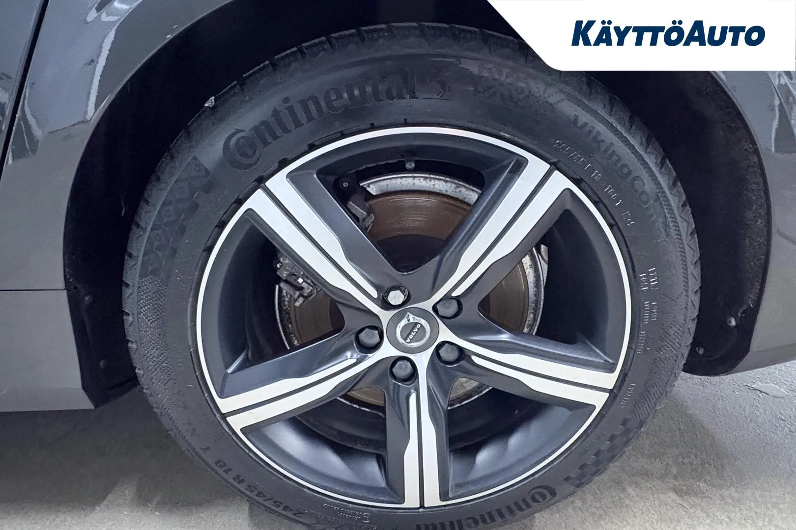 VOLVO V90 KXA-975 carousel image