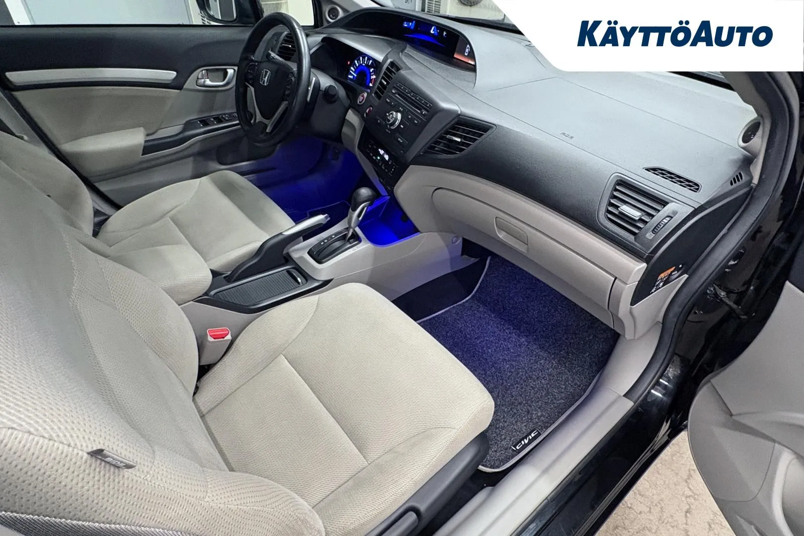 HONDA Civic KNV-472 carousel image