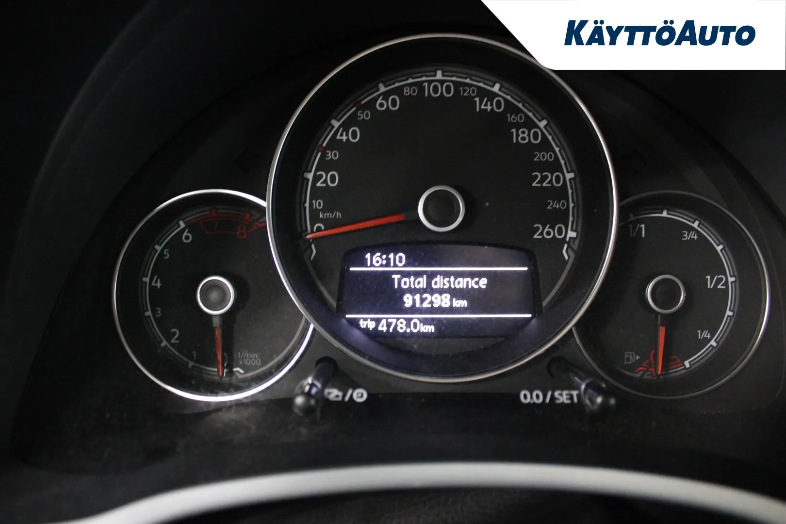 VOLKSWAGEN Beetle INN-572 carousel image