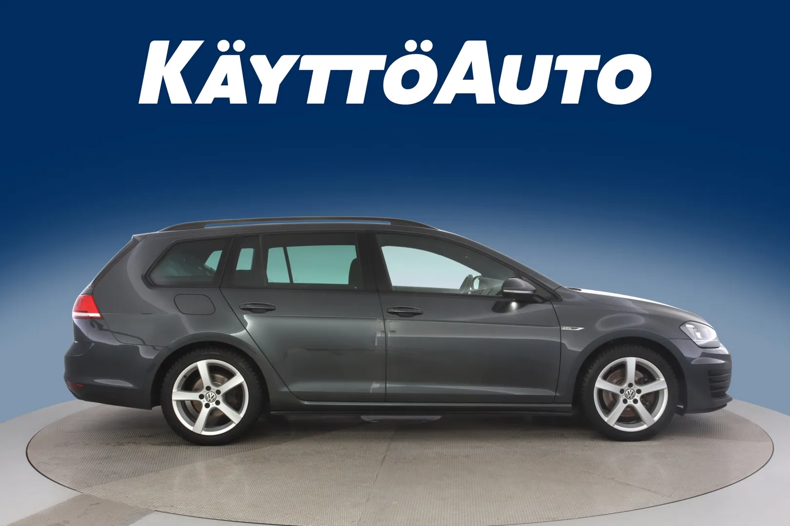 Volkswagen Golf SNN-561 carousel image