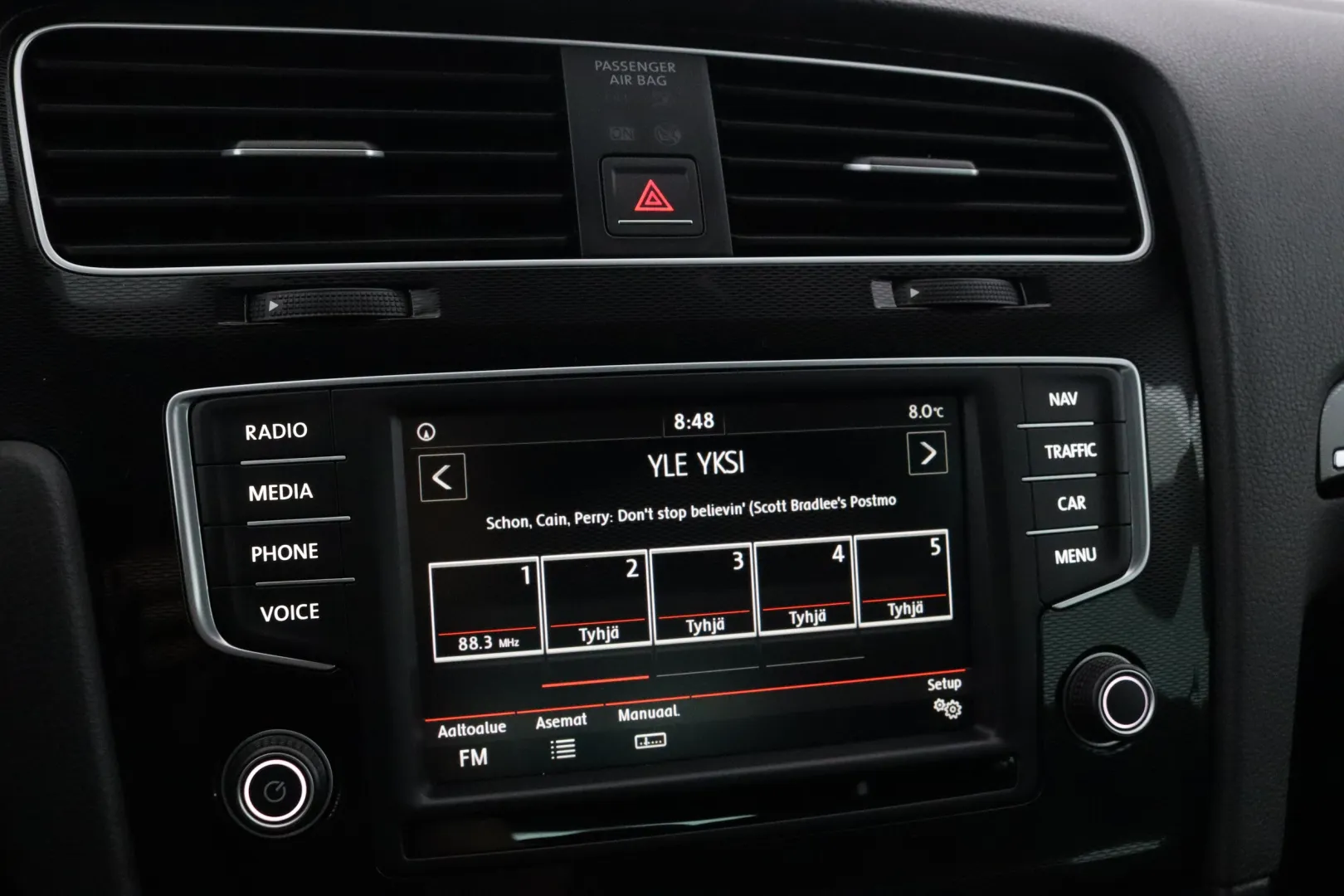 VOLKSWAGEN Golf SNN-561 carousel image