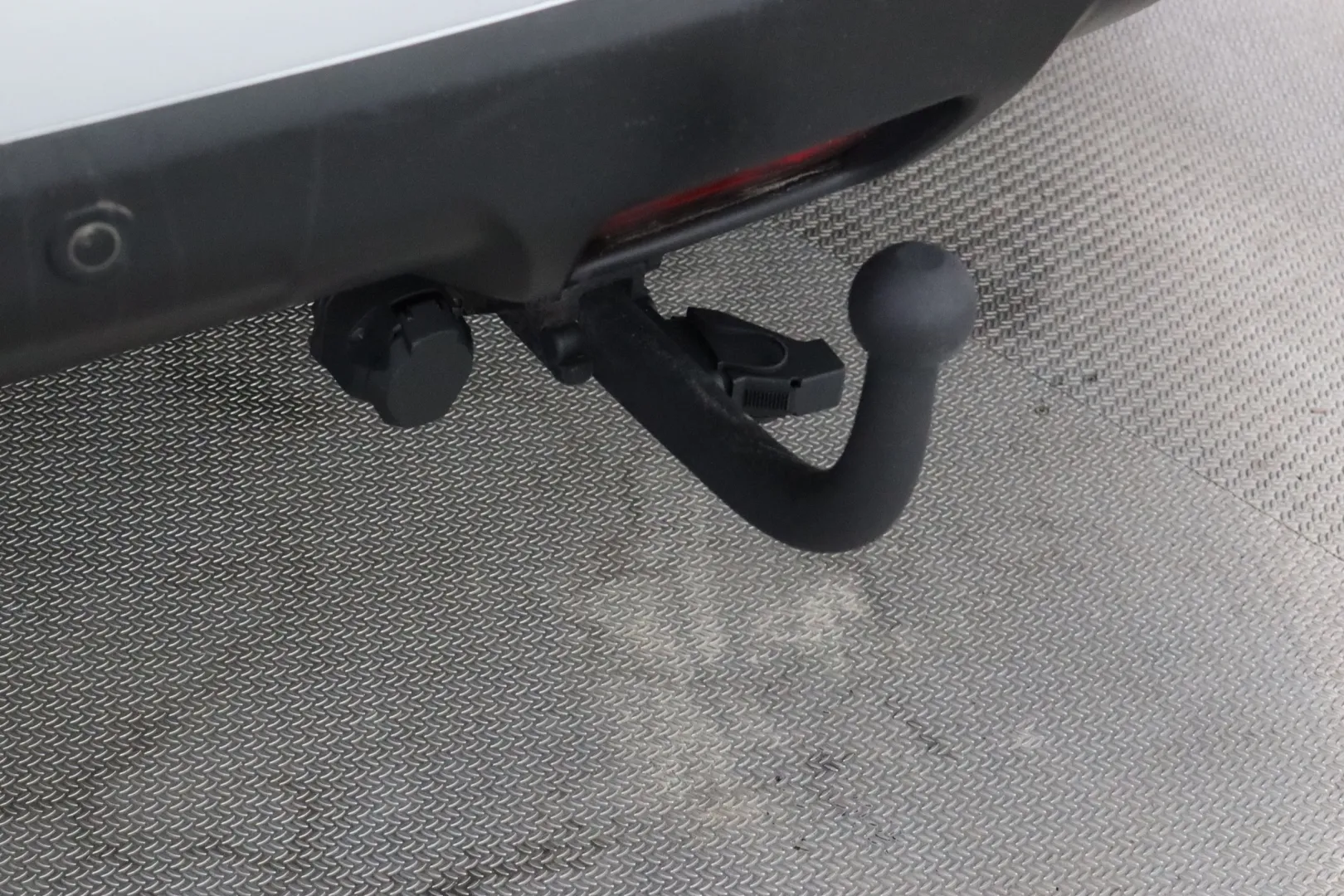 NISSAN X-Trail XOJ-719 carousel image