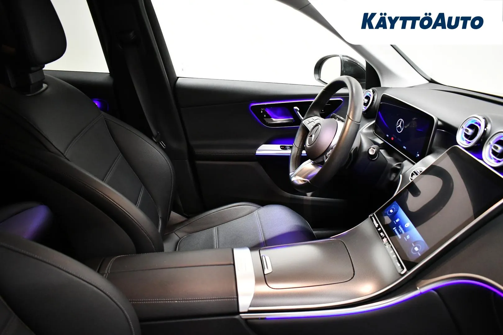 MERCEDES-BENZ GLC FRI-985 carousel image