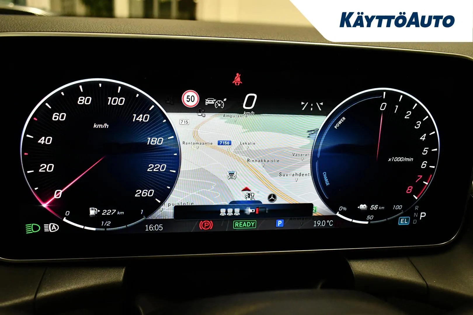 MERCEDES-BENZ GLC FRI-985 carousel image