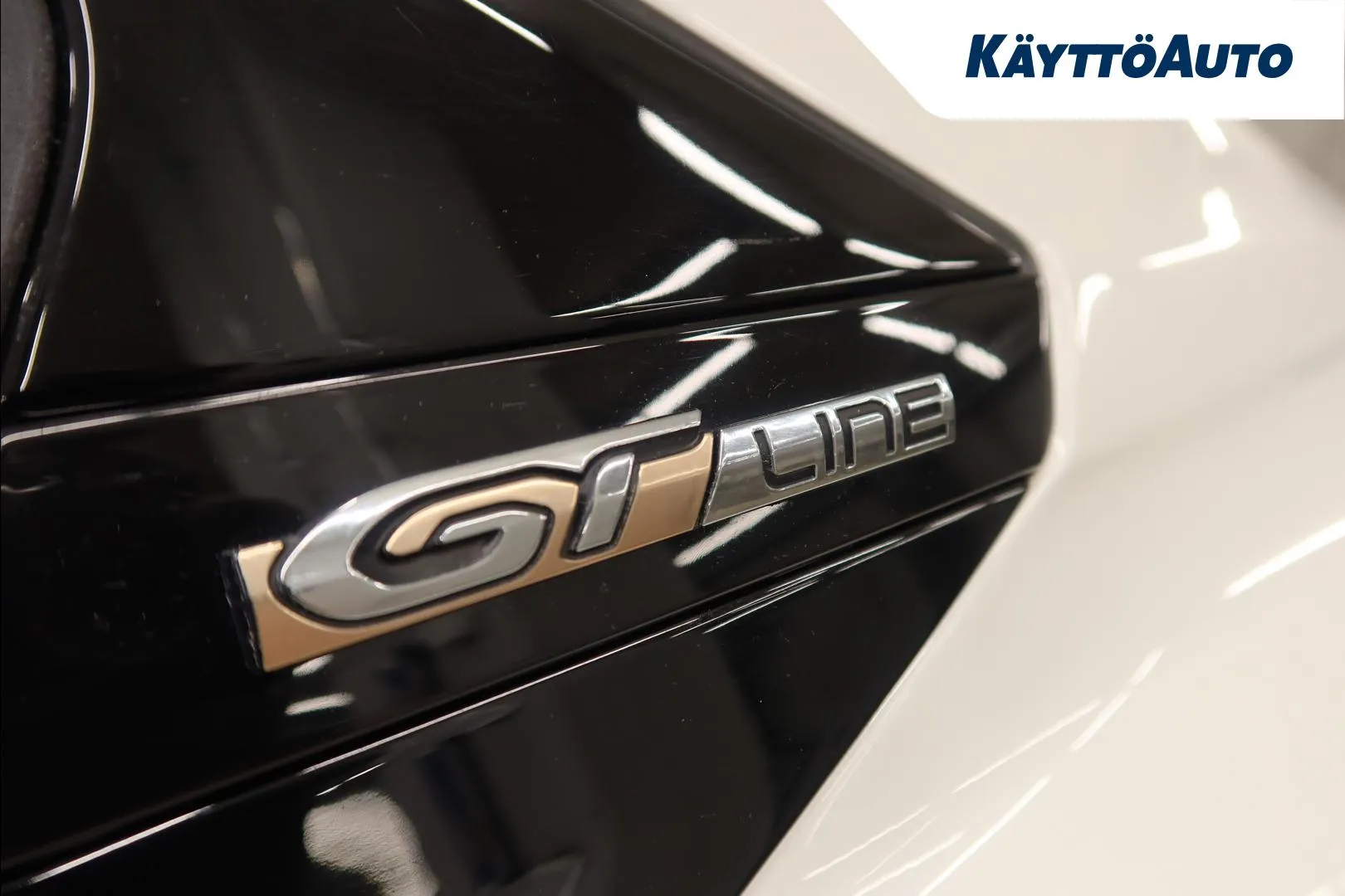 Peugeot 508 CMO-943 carousel image