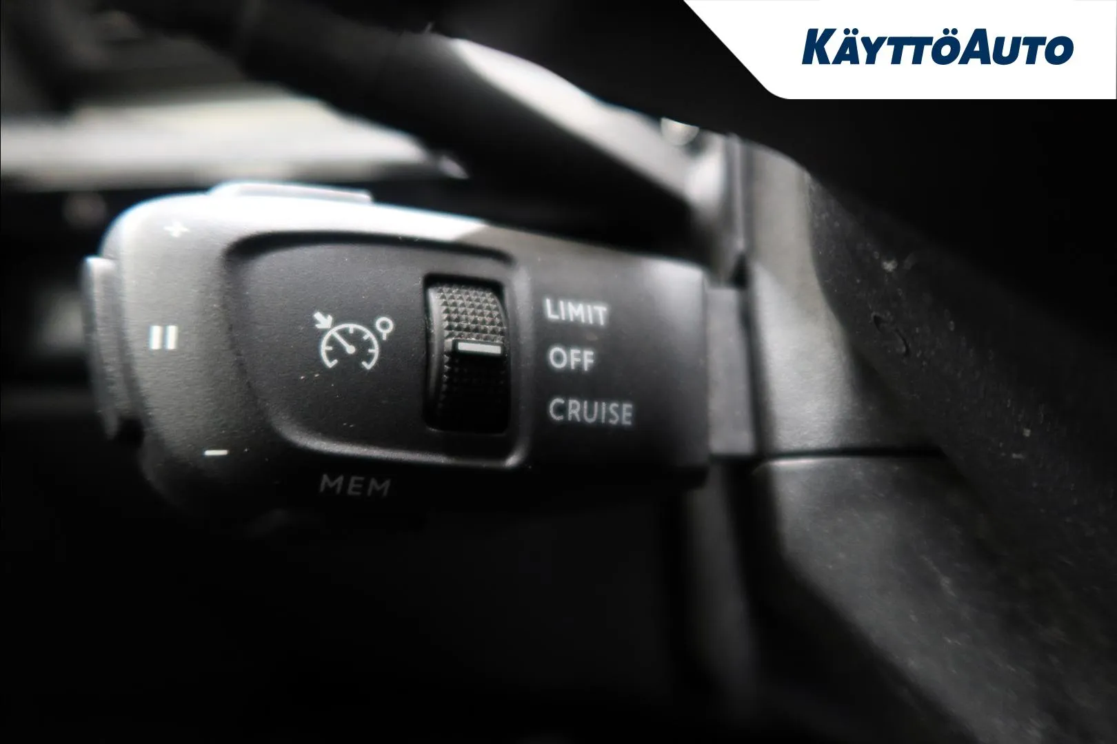 Peugeot 508 CMO-943 carousel image