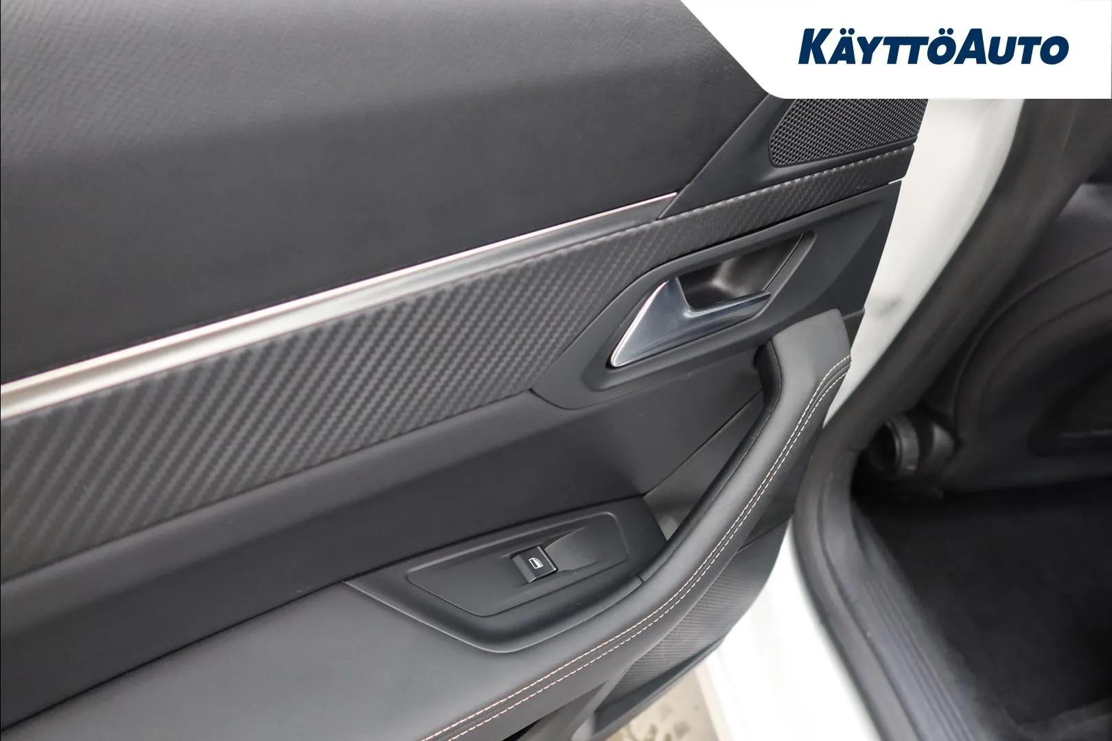 Peugeot 508 CMO-943 carousel image