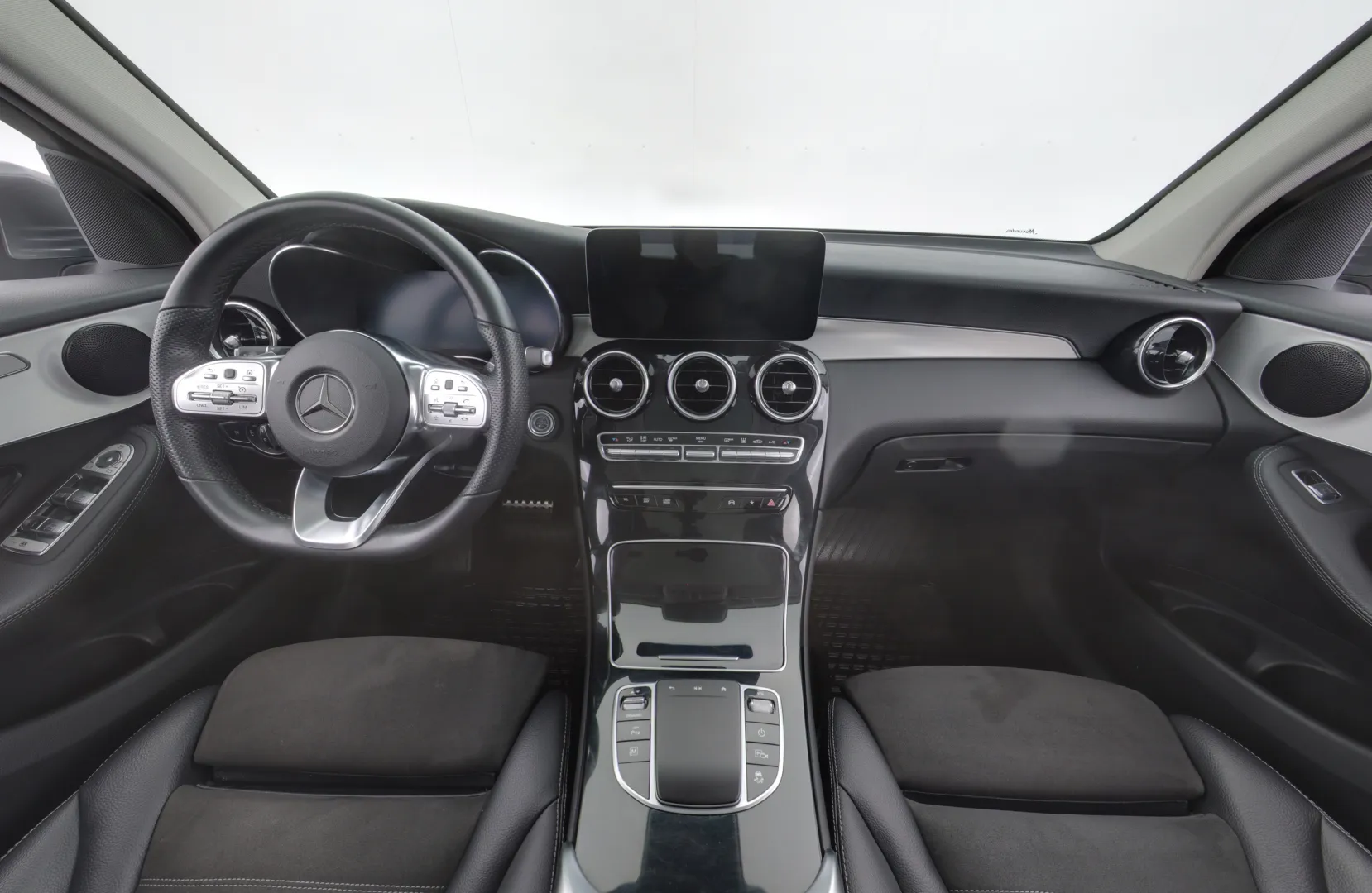 MERCEDES-BENZ GLC OZH-576 carousel image