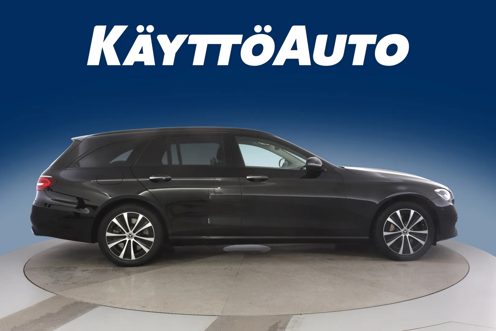 MERCEDES-BENZ E IPE-281 carousel image