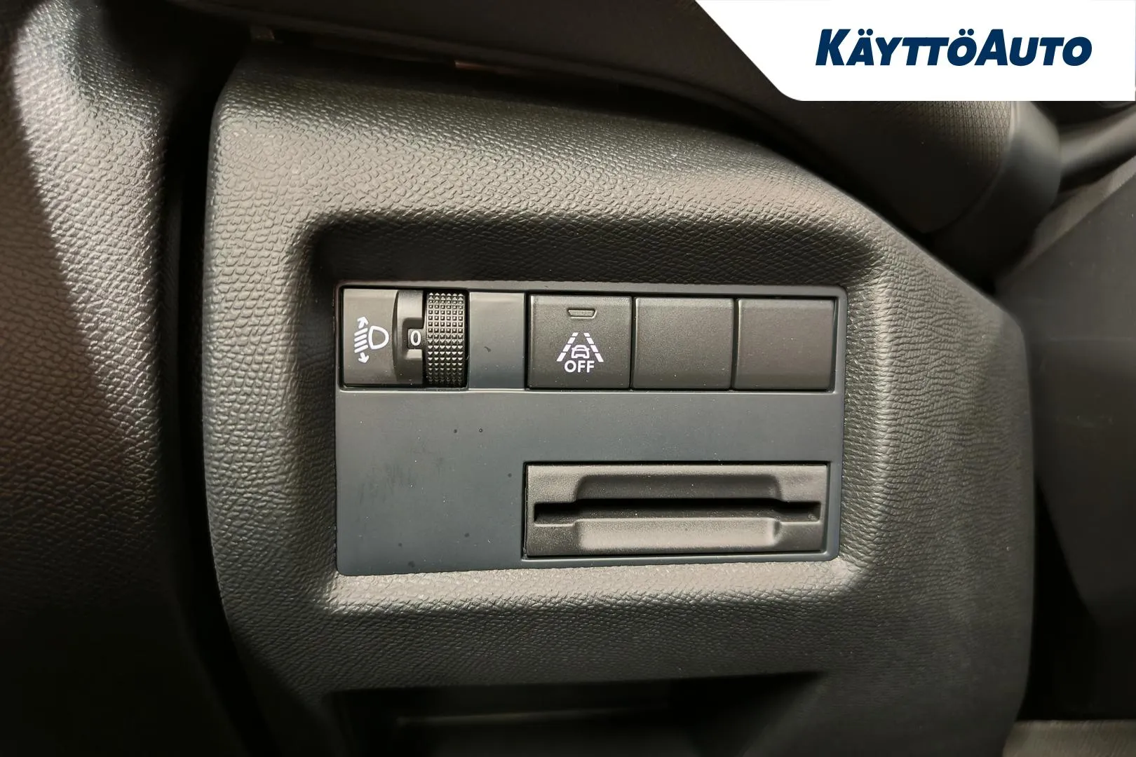 Citroen C5 Aircross RXB-370 carousel image