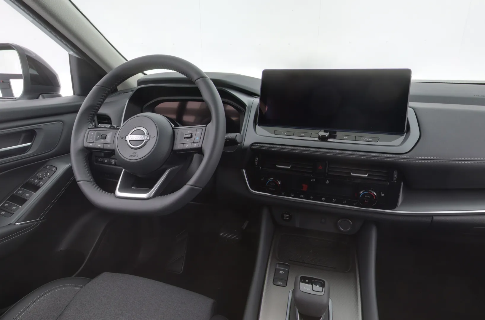 Nissan Qashqai FSR-846 carousel image