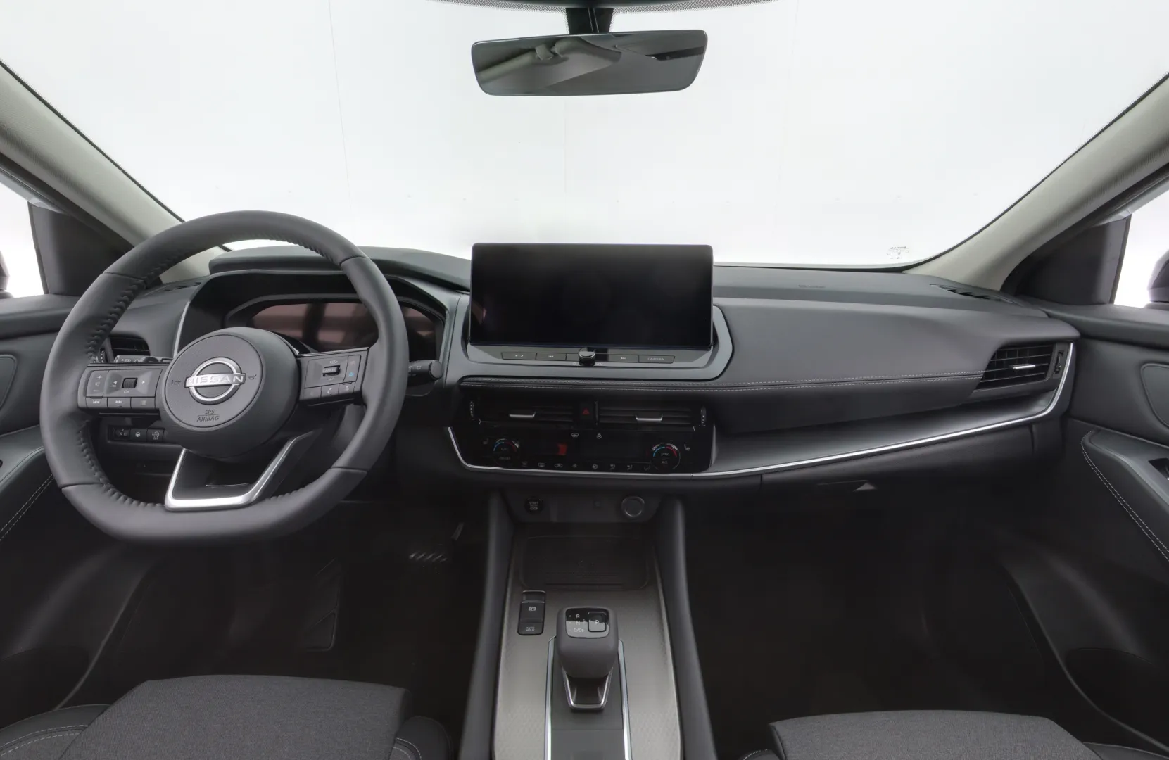 Nissan Qashqai FSR-846 carousel image