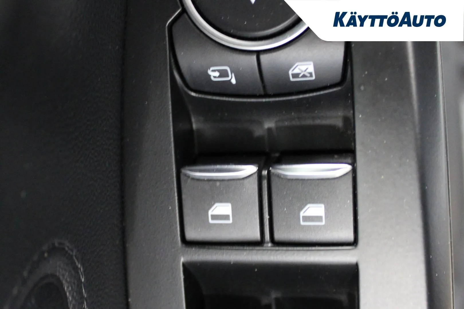 FORD Focus CMR-943 carousel image