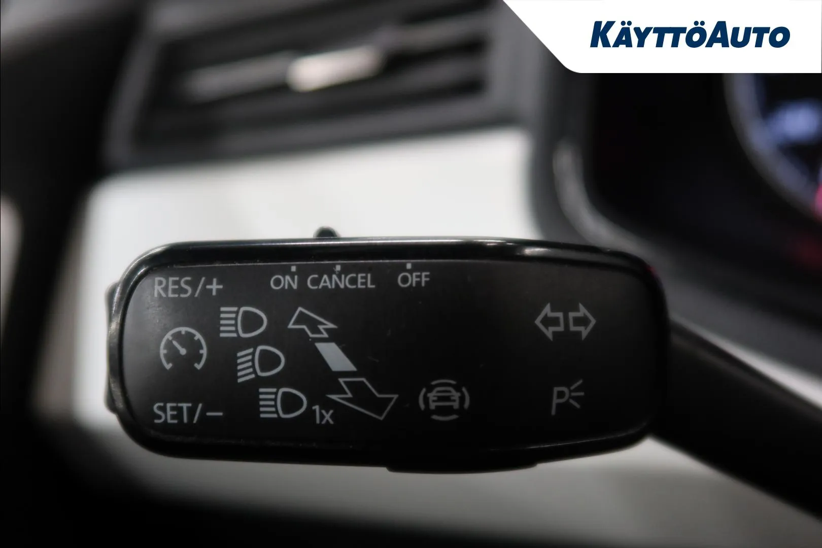 Seat Arona JLI-664 carousel image