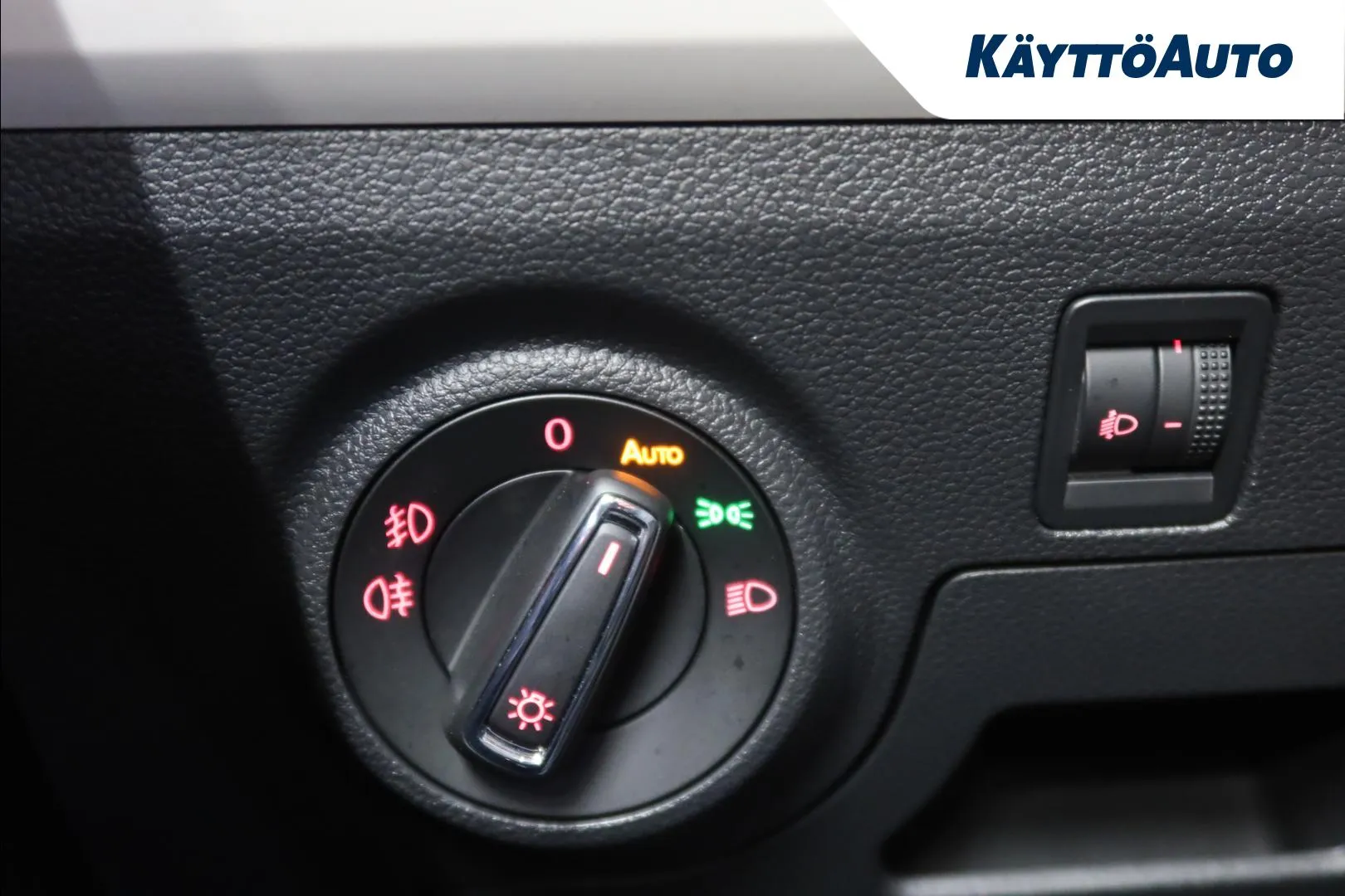 Seat Arona JLI-664 carousel image